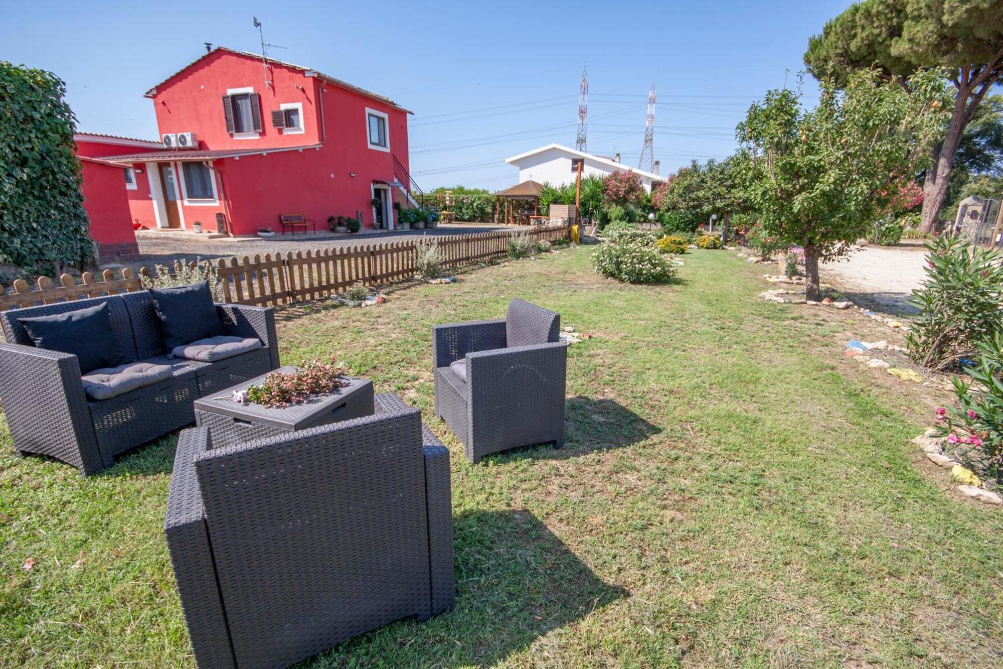 Agriturismo L'Istrice Di Gio Монтальто-ди-Кастро Экстерьер фото