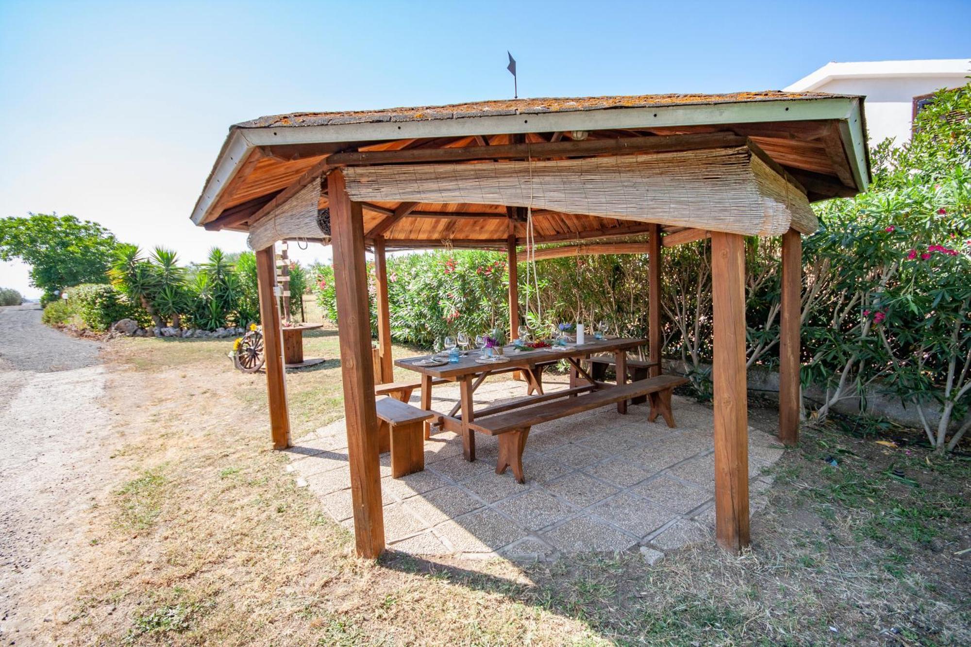 Agriturismo L'Istrice Di Gio Монтальто-ди-Кастро Экстерьер фото