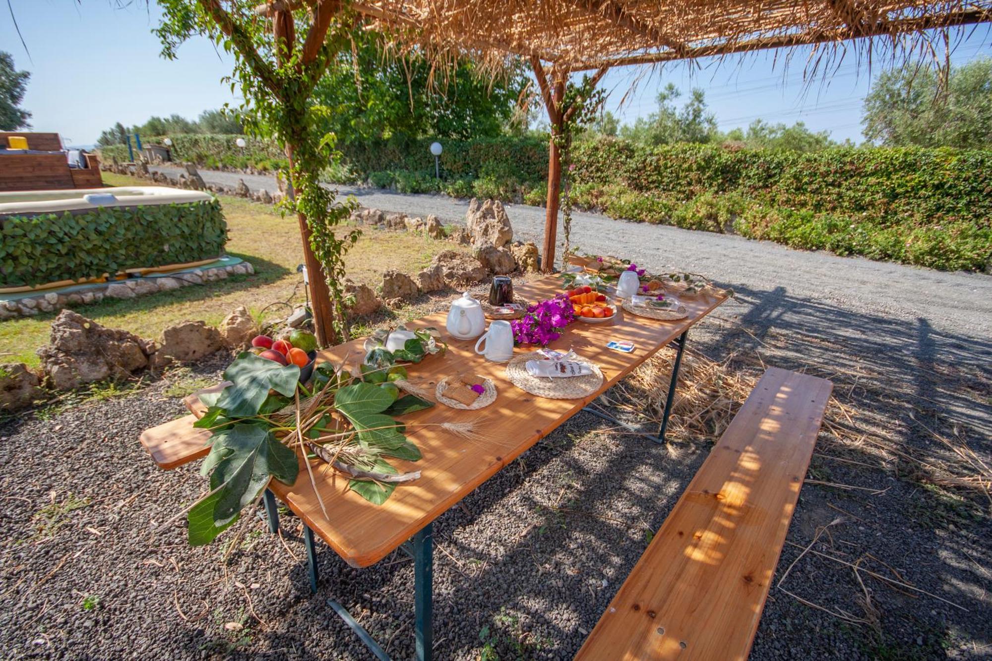 Agriturismo L'Istrice Di Gio Монтальто-ди-Кастро Экстерьер фото